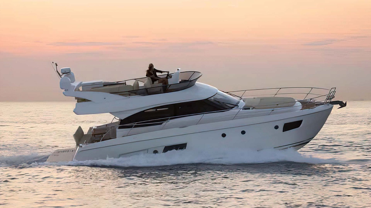 Аренда яхты Bavaria 420 Virtess в Сочи